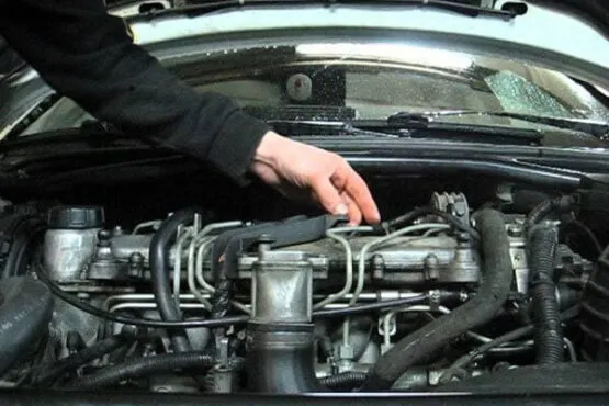 Топливная система автомобиля вольво/Паливна система автомобіля вольво