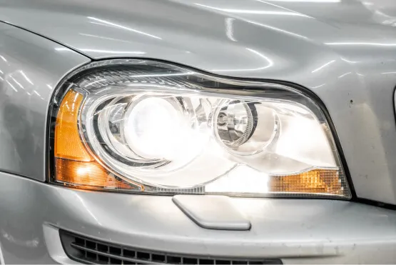 Установка линз на автомобили Volvo - Установка лінз на автомобілі Volvo