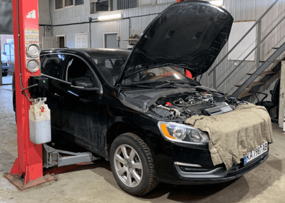 причини вібрації кузова вольво